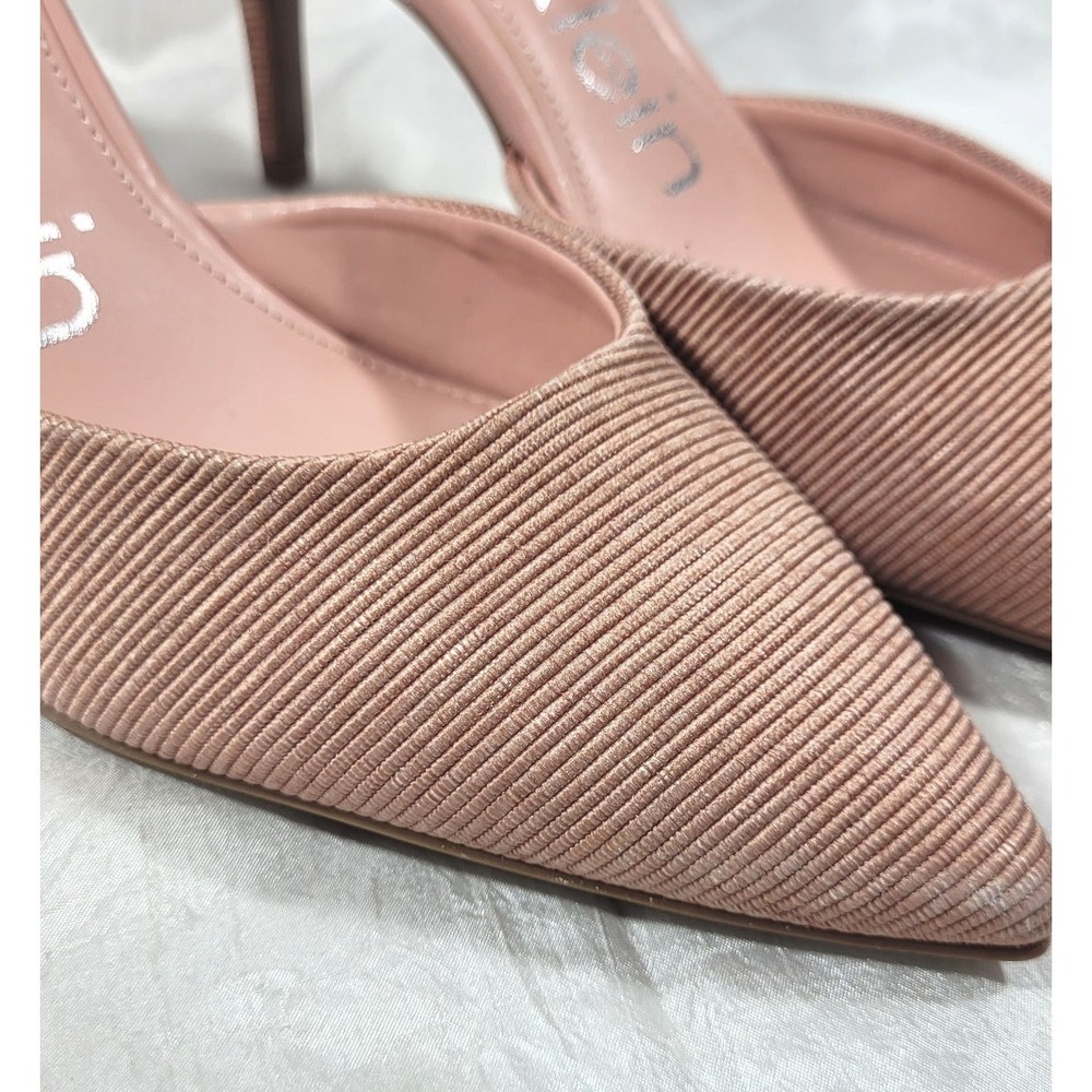 Clavin Klein Women's Gloria Ribbed High Heel Pumps - Ash Rose - Size 9M - Picture 2 of 6